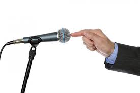Wystąpienia- w jaki sposób napisać właściwe oraz efektywne przemówienie okolicznościowe